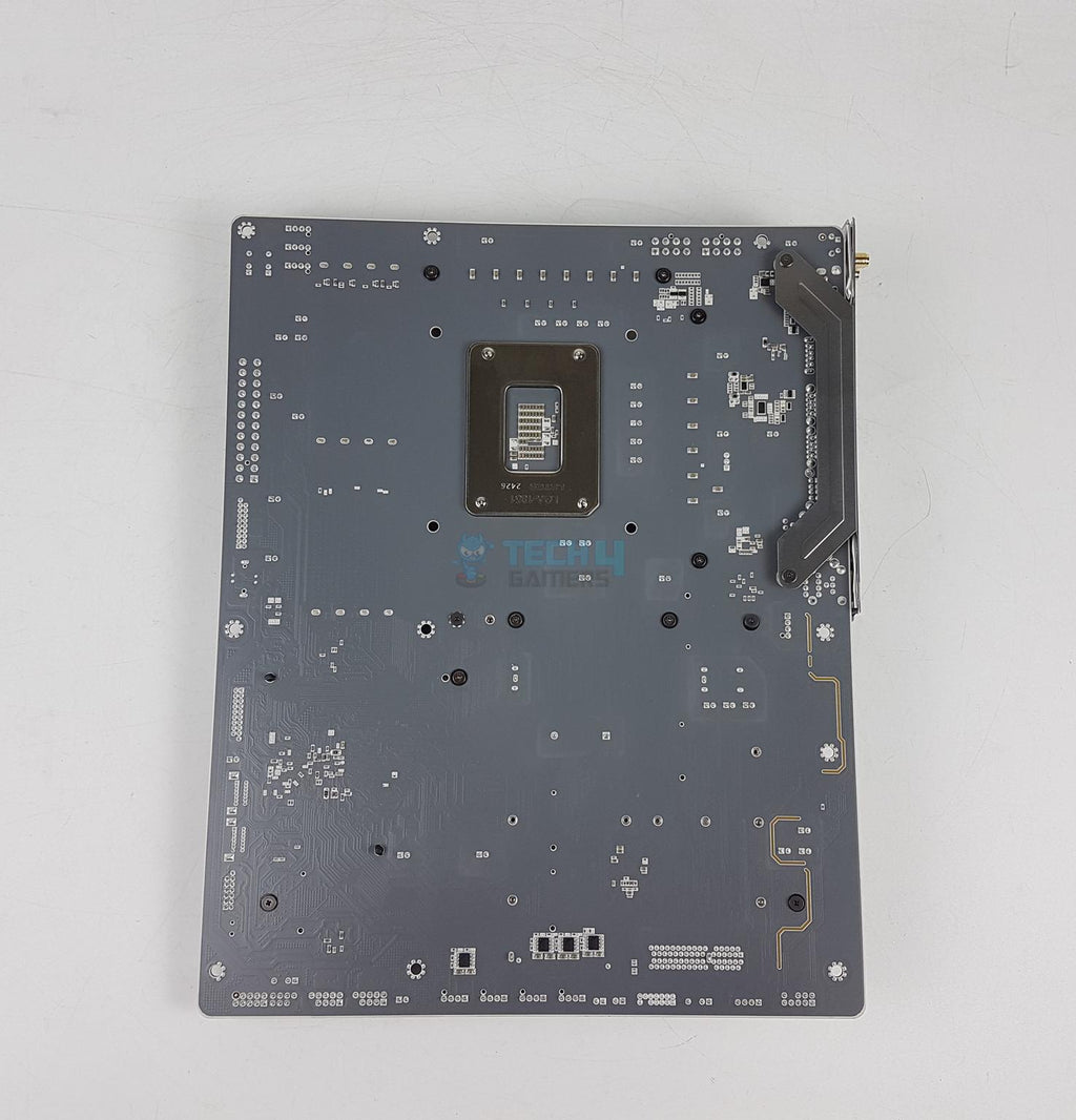 ASRock B860 Steel Legend WiFi - Motherboard Rear View