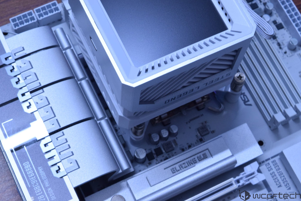 ASRock Steel Legend 360 LCD