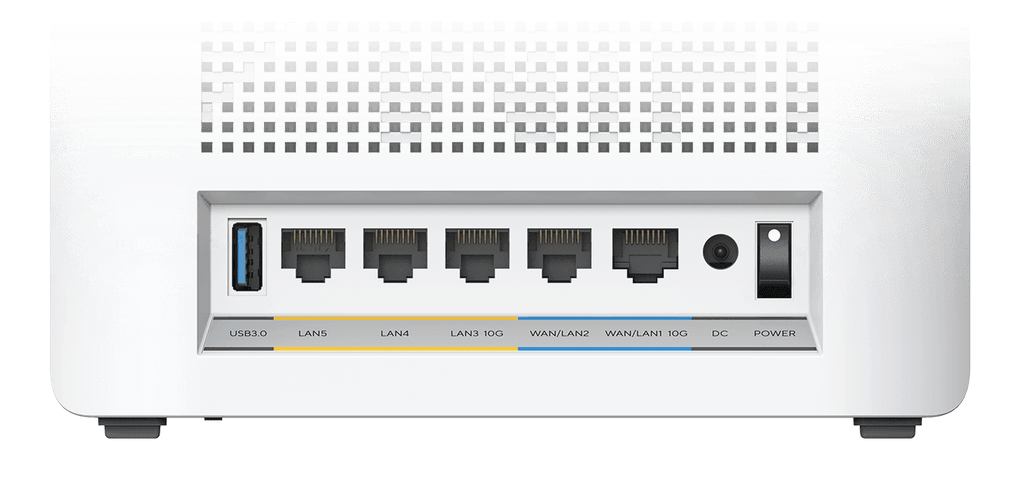 ASUS ZenWiFi BQ16 showing back IO ports
