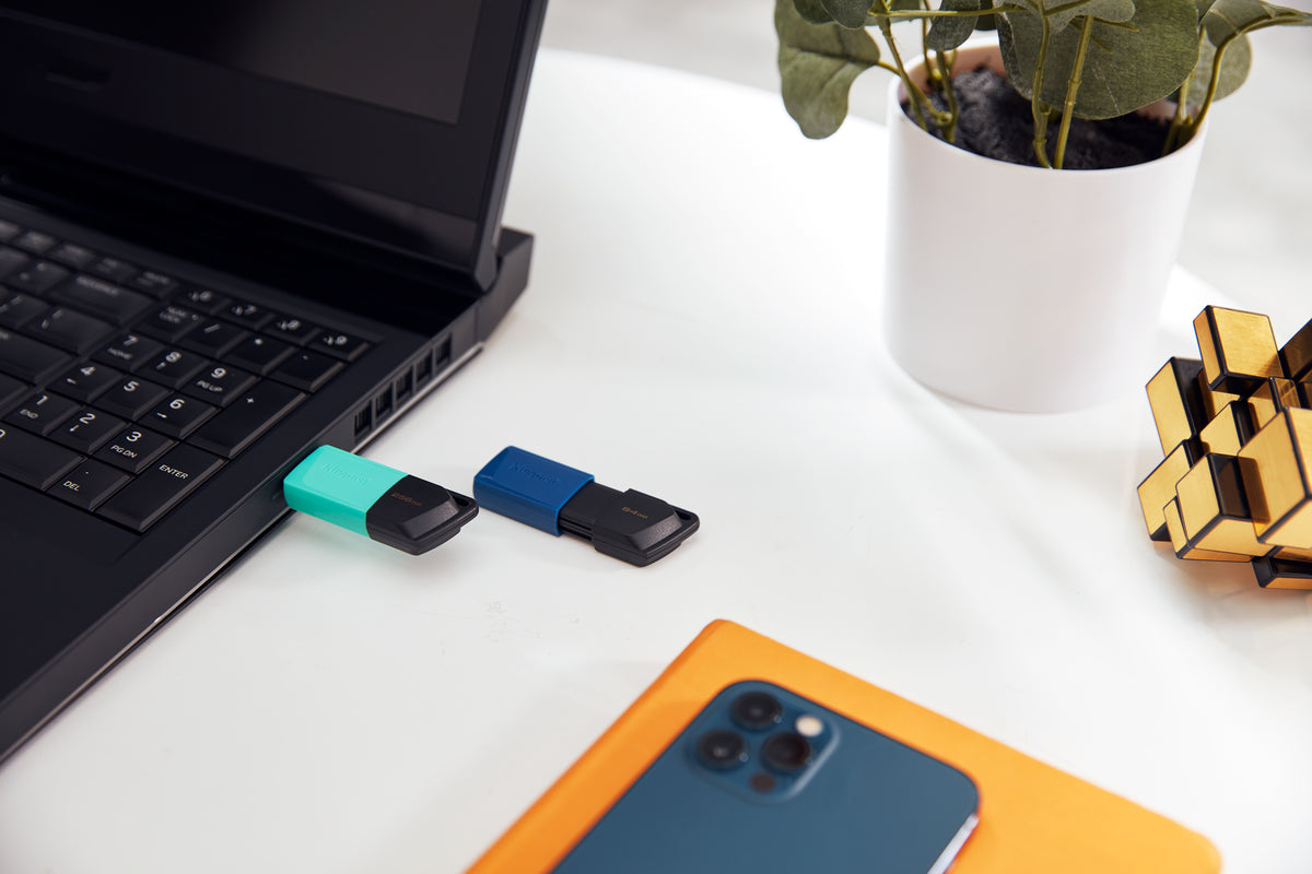 Kingston DataTraveler Exodia M USB 3.2 Flash Drive - Key Ring