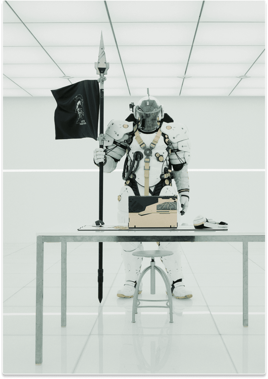 The Ludens figure standing in a white room, before a table where there are the Flow Z13 KJP, Keris II Origin KJP, Delta II KJP, Scabbard II XXL KJP