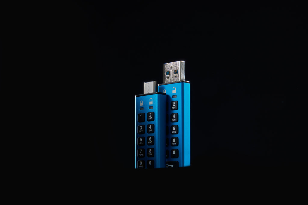 Kingston IronKey Keypad 200 FIPS 140-3 Encrypted USB Drive