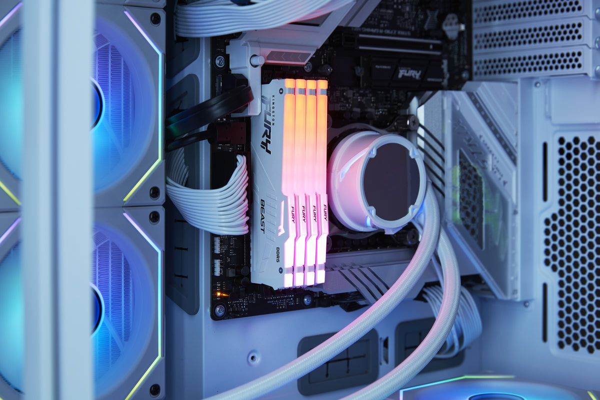 Kingston FURY Beast White RGB 64GB DDR5 6000MT/s CL36 Kit